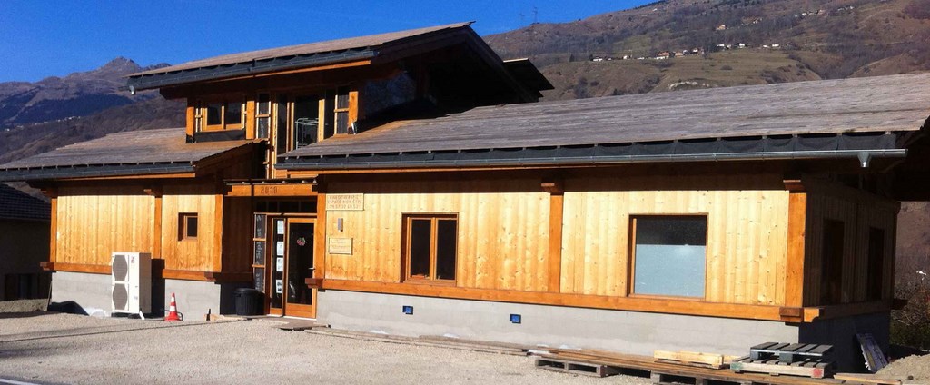 Localprofessionnel neuf: plans, suivi des travaux extérieurs, et structures. Aménagements techniques intérieurs